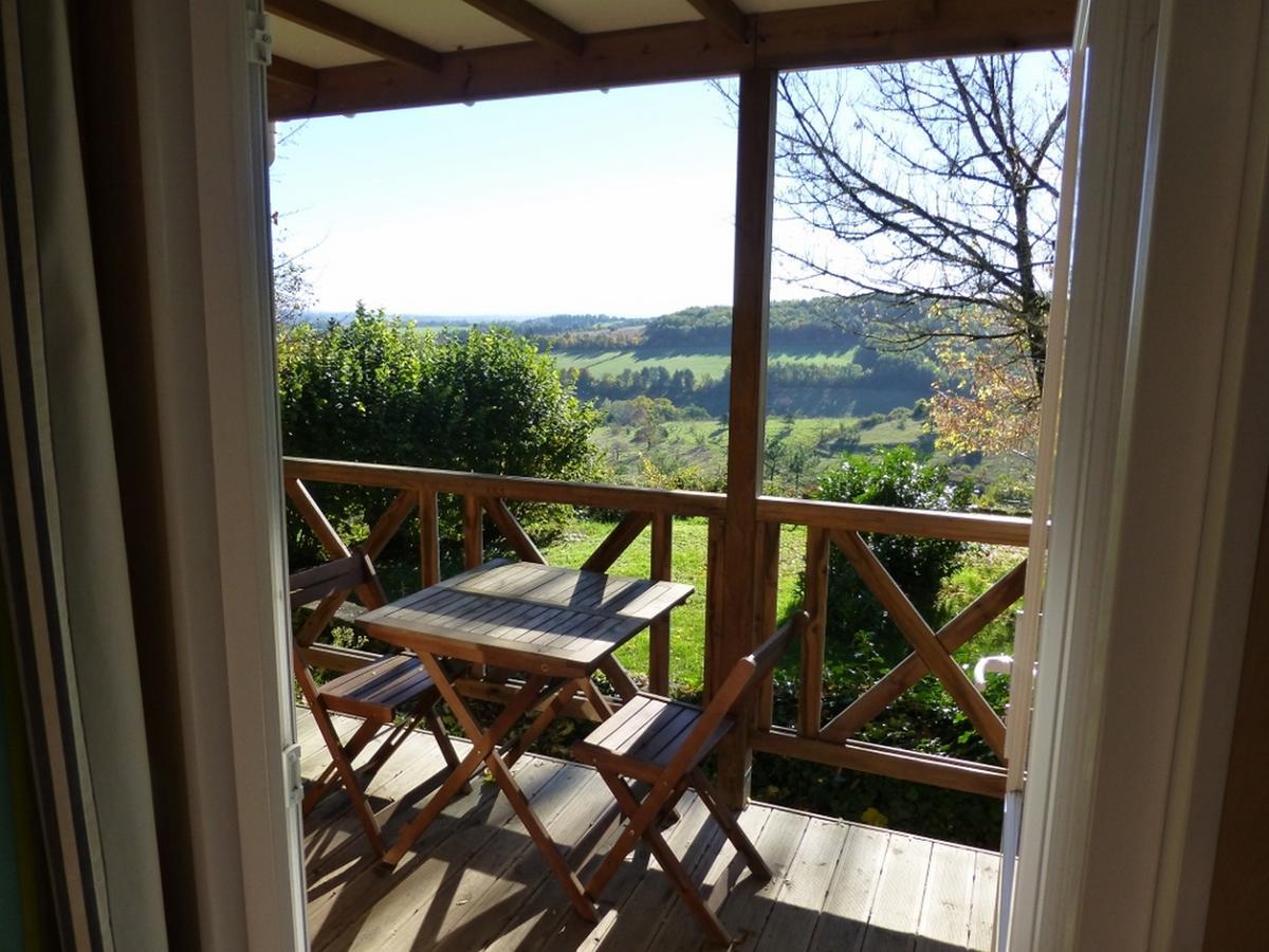 Camping Les Terrasses De Dordogne Rouffignac Saint-Cernin Dış mekan fotoğraf