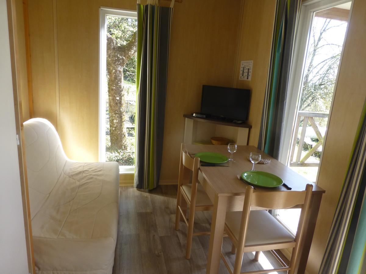 Camping Les Terrasses De Dordogne Rouffignac Saint-Cernin Dış mekan fotoğraf