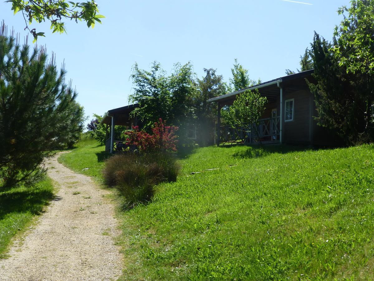 Camping Les Terrasses De Dordogne Rouffignac Saint-Cernin Dış mekan fotoğraf