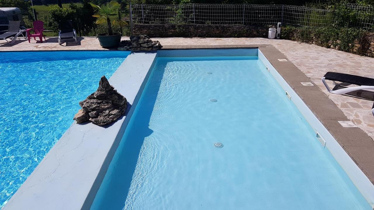 Camping Les Terrasses De Dordogne Rouffignac Saint-Cernin Dış mekan fotoğraf